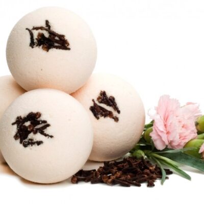 Bomba efervescente de Clavo